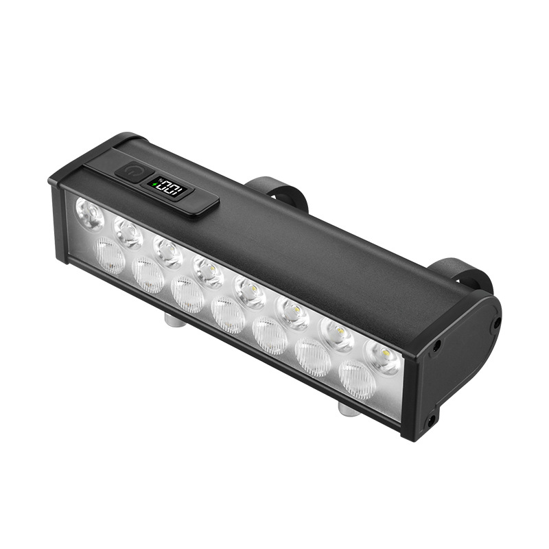 German standard bicycle lights, high-brightness night riding lights, flashlights, mountain bike headlights, charging road bikes, and bicycle riding equipment pic 7