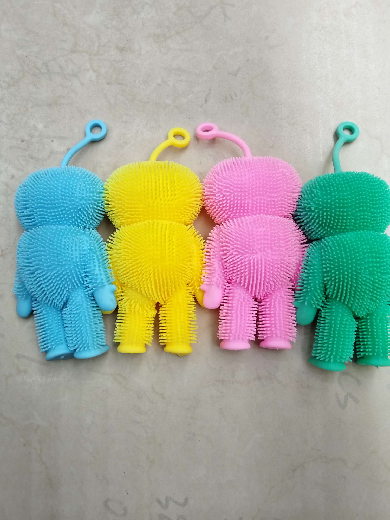 毛毛球长腿波比带灯捏捏乐详情图2