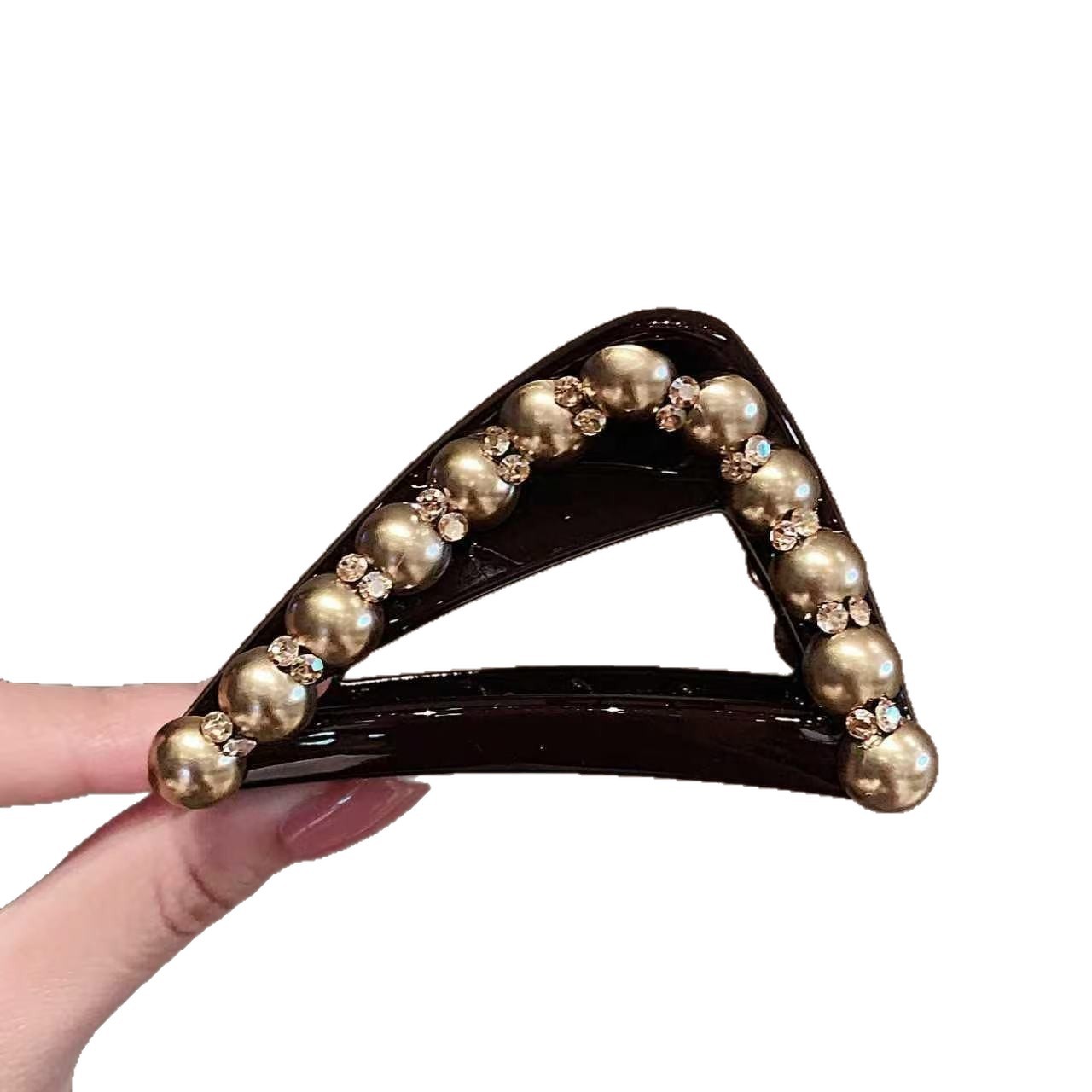 2025 New imitation pearl triangular grab hair clip for women, back head updo shark clip, high ponytail fixed hair clip Item Picture