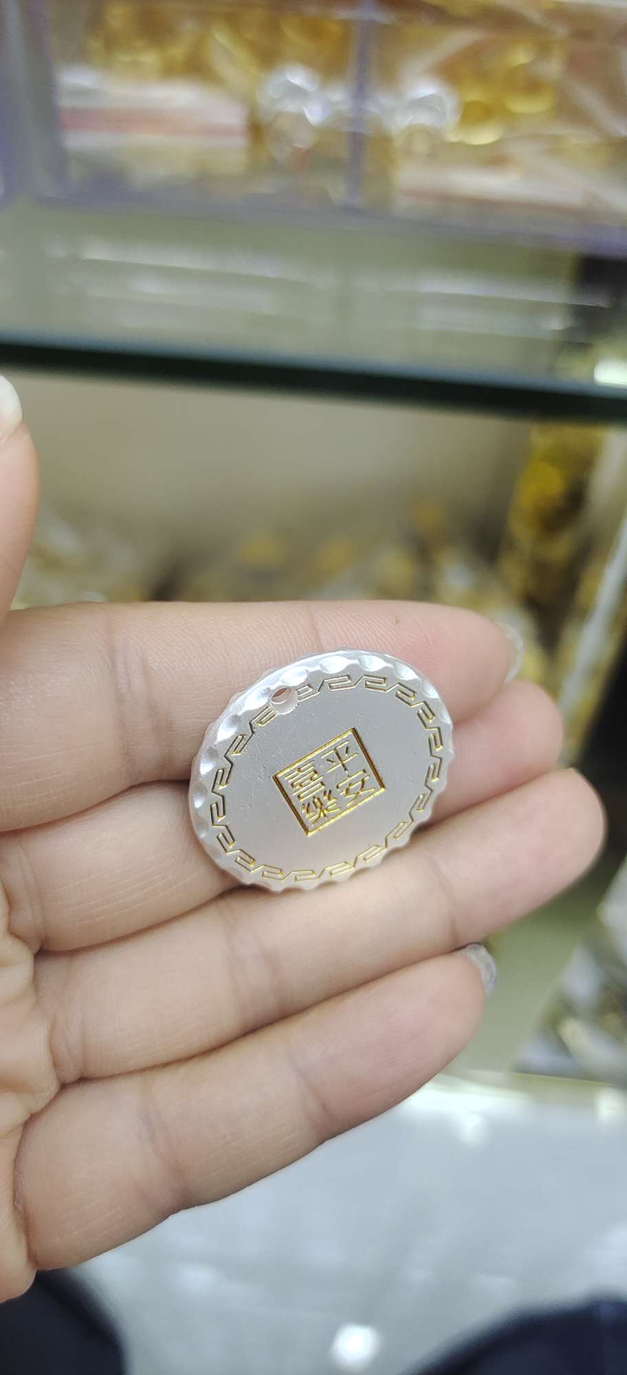 الحلي الموضة الرائعة، مع تشكيلة متنوعة من الحلي الشخصية Item Picture