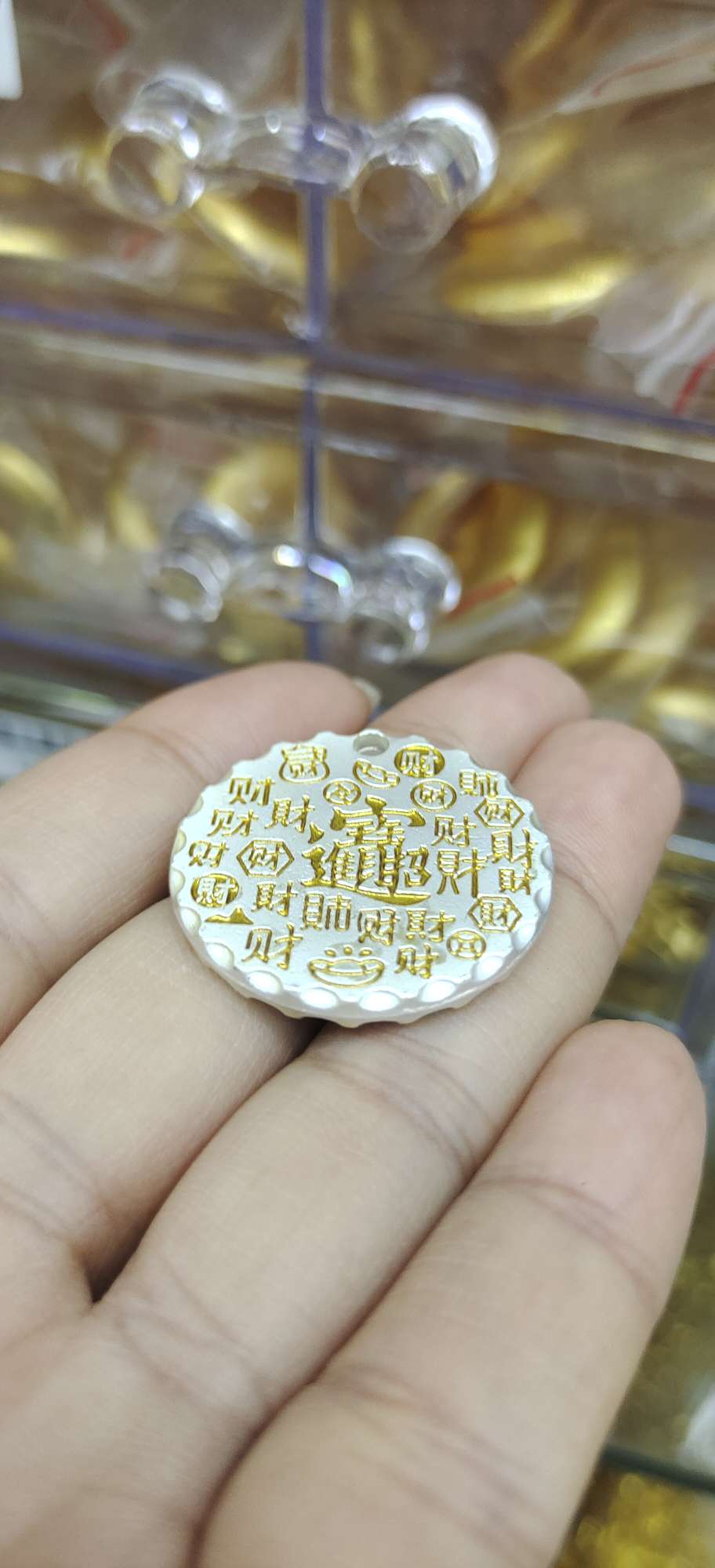 时尚饰品配件多款精选个性装饰品配件多样选择丰富搭配装扮饰品配件合集产品图