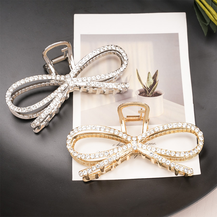 Korean version of ins water diamond bow clip, fugitive princess hair clip, alloy back of the head updo, shark hair clip accessory Specification image