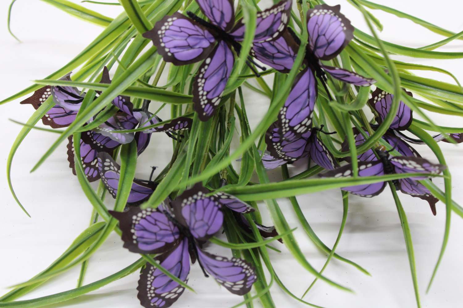 A variety of creative simulation handicrafts, handcrafted ornaments, gifts, decorative artworks and a large number of butterfly bouquets to choose from detail image 8