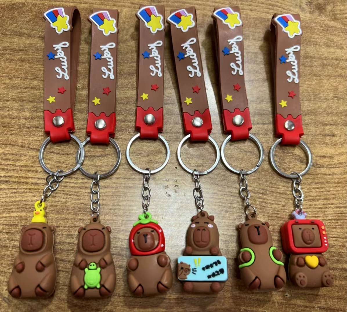 pvc卡皮巴拉钥匙扣挂件带皮绳滴胶钥匙扣详情图5