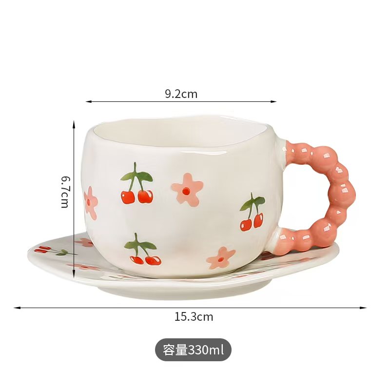 New ceramic coffee cups and saucers with a light luxury and high appearance level, exquisite for girls, afternoon tea, milk tea, fruit tea, birthday gifts for relatives, friends, best friends and boyfriends, as souvenirs Application Scenario