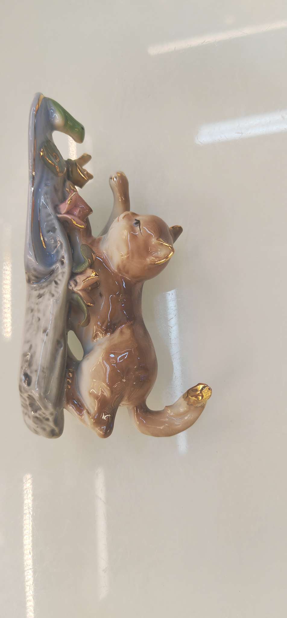 陶瓷工艺品摆件礼品陶瓷猫戏青蛙陶瓷装饰品创意家居摆设