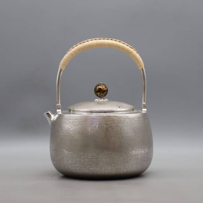 纯银水壶高档送礼提梁壶纯银茶壶烧水壶大容量户外家用泡茶壶便携煮茶器轻奢复古