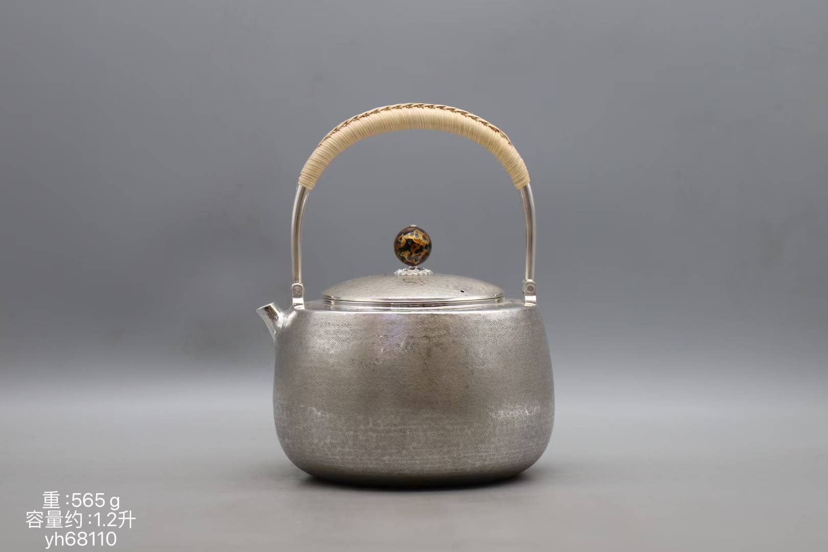 提梁壶纯银茶壶烧水壶大容量户外家用泡茶壶便携煮茶器轻奢复古送礼纯银水壶详情2