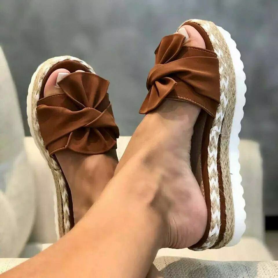 Large-sized women's shoes for export, one-piece flip-flops, women's outerwear, European and American summer wedge heel bow flip-flops, women's beach flip-flops Specification drawing