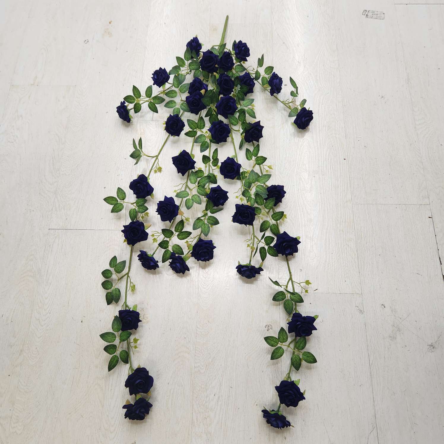 7叉绒布玫瑰壁挂办公仿真园艺玫瑰花杆火把狂欢夜导具电镀钩织花束装饰品详情图5