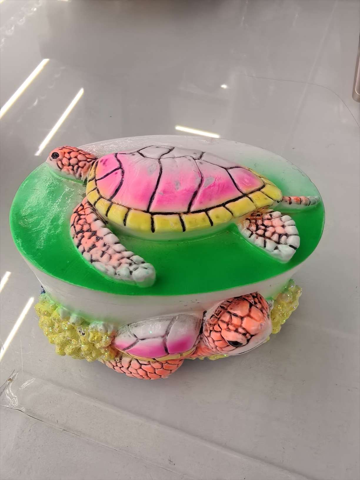 Craft resin ornaments, festive home decoration, trendy blind box gifts, car ornaments, creative collection Specification image