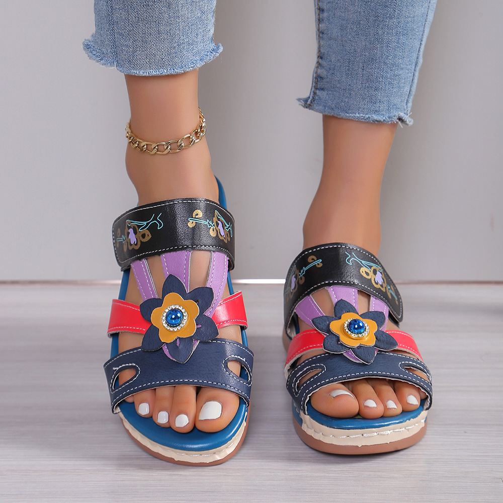 2024 New European and American plus-size women's sandals, cross-border totem color-blocking ethnic style flower retro thick-soled flip-flops full figure