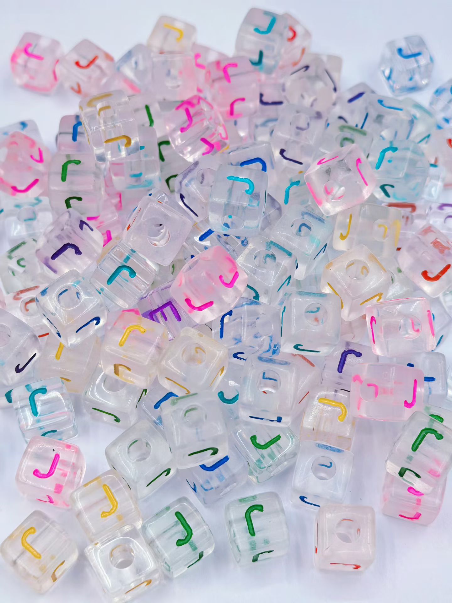 10*10透明白加彩26个单字母均有