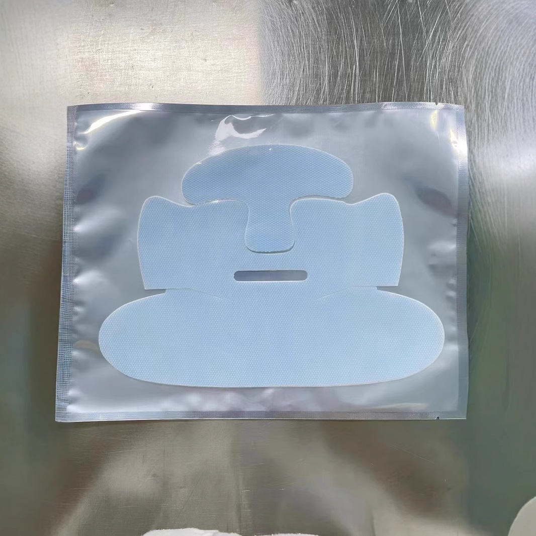 The popular hydrogel thread sculpting mask for a V-shaped face is a hydrating collagen split mask with mesh details Picture