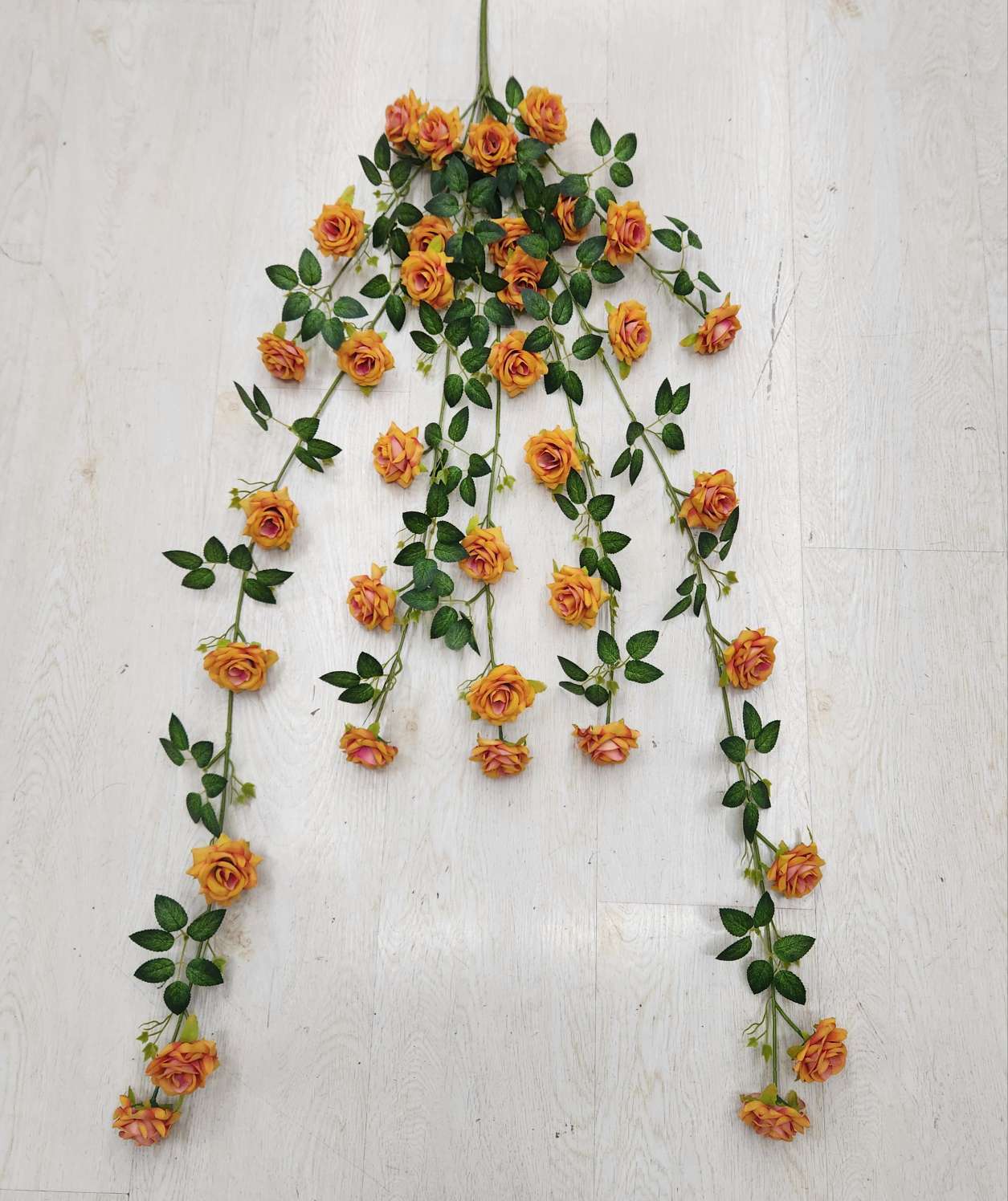 7叉绒布玫瑰壁挂办公仿真园艺玫瑰花杆火把狂欢夜导具电镀钩织花束装饰品详情图12