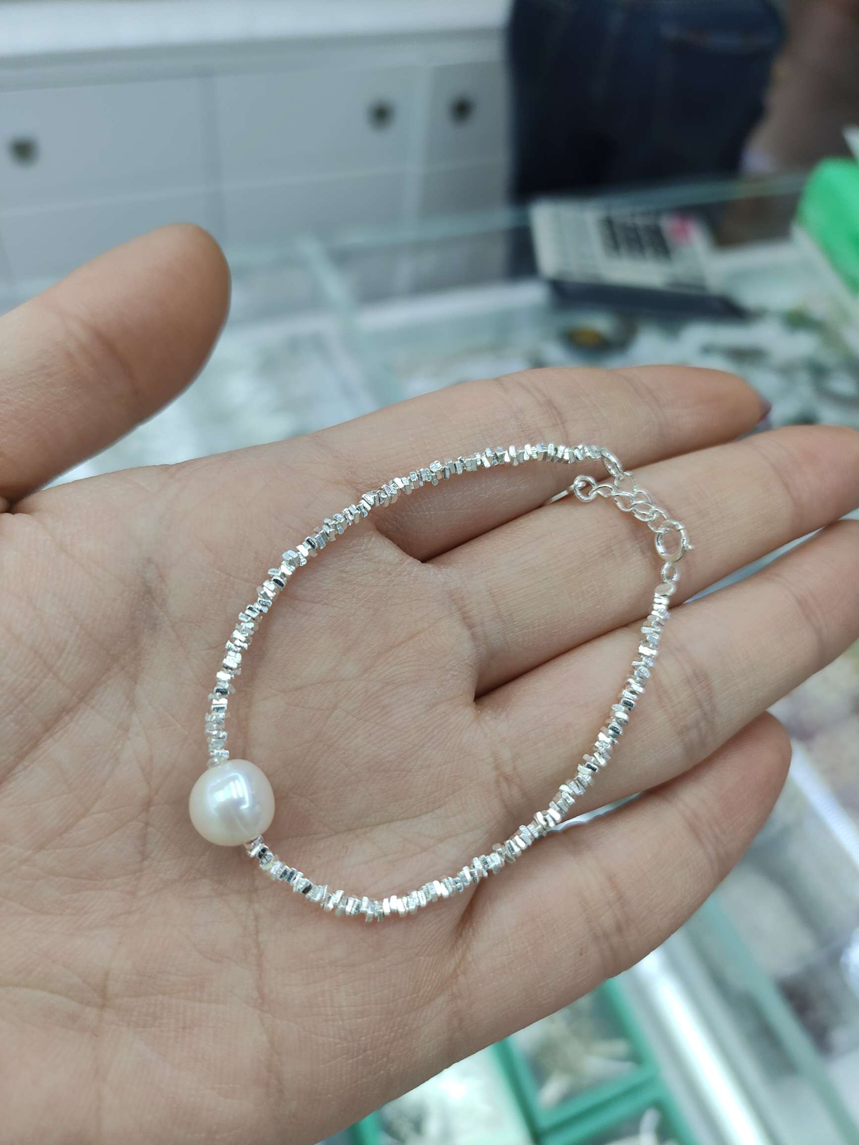 S925碎银加天然珍珠手链饰品细节图