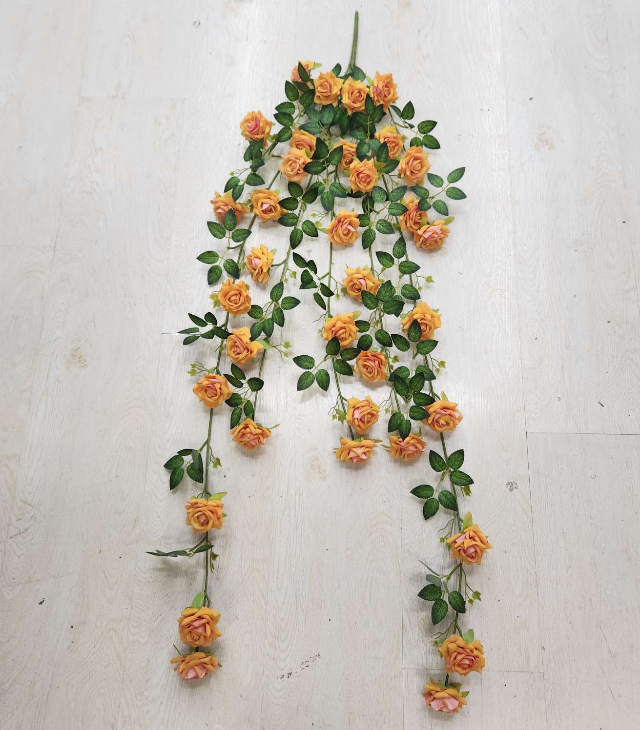 7叉绒布玫瑰壁挂办公仿真园艺玫瑰花杆火把狂欢夜导具电镀钩织花束装饰品详情图10