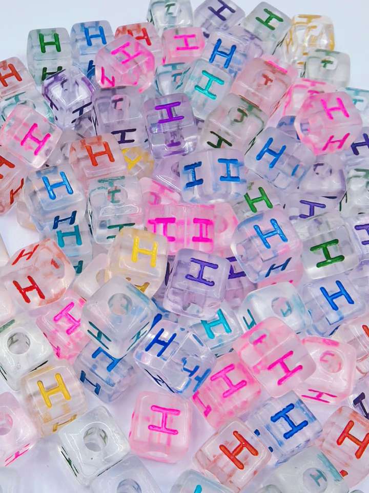 All 26 single letters of 10*10 are clearly colored details Picture