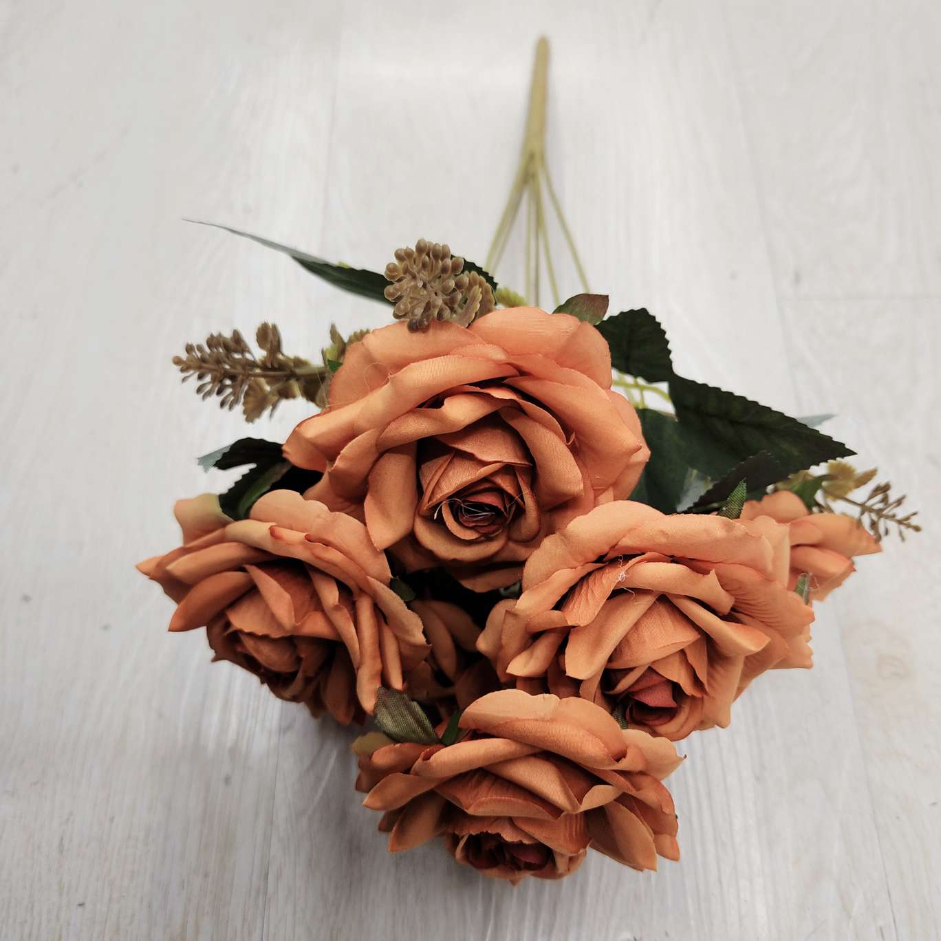 7-head bud fruit corner rose office simulation garden rose pole torch Carnival night guide tool electroplated crochet bouquet decoration detail image 6