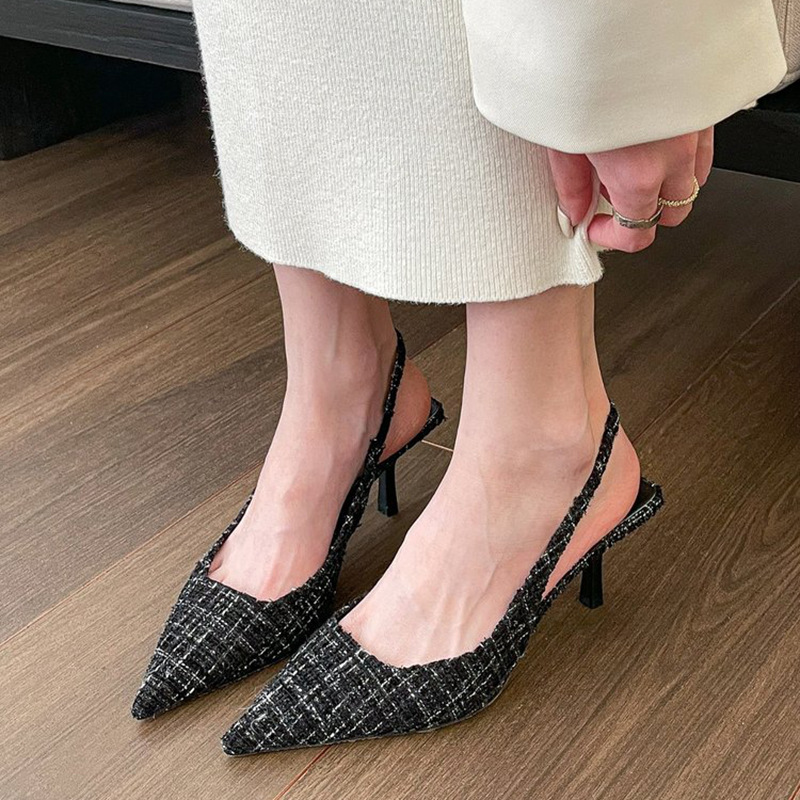 2023 new style 35-43 large-sized high-heeled sandals for women, back-strap flip-flops, pointed-toe stilettos details Picture