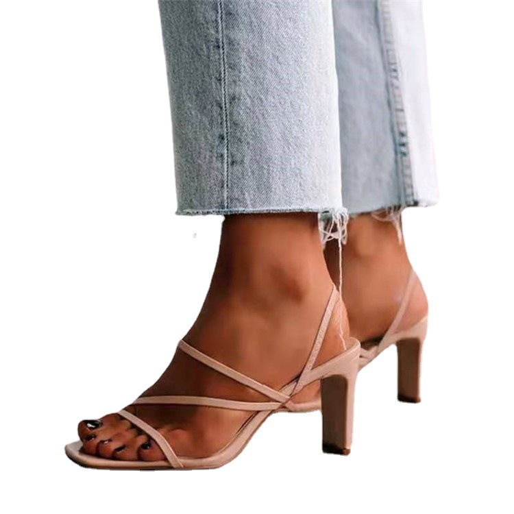 2021 New style of thick-heeled women's sandals, square-toed 43 size women's shoes for export from Europe and America, High-heels sandals Item Picture