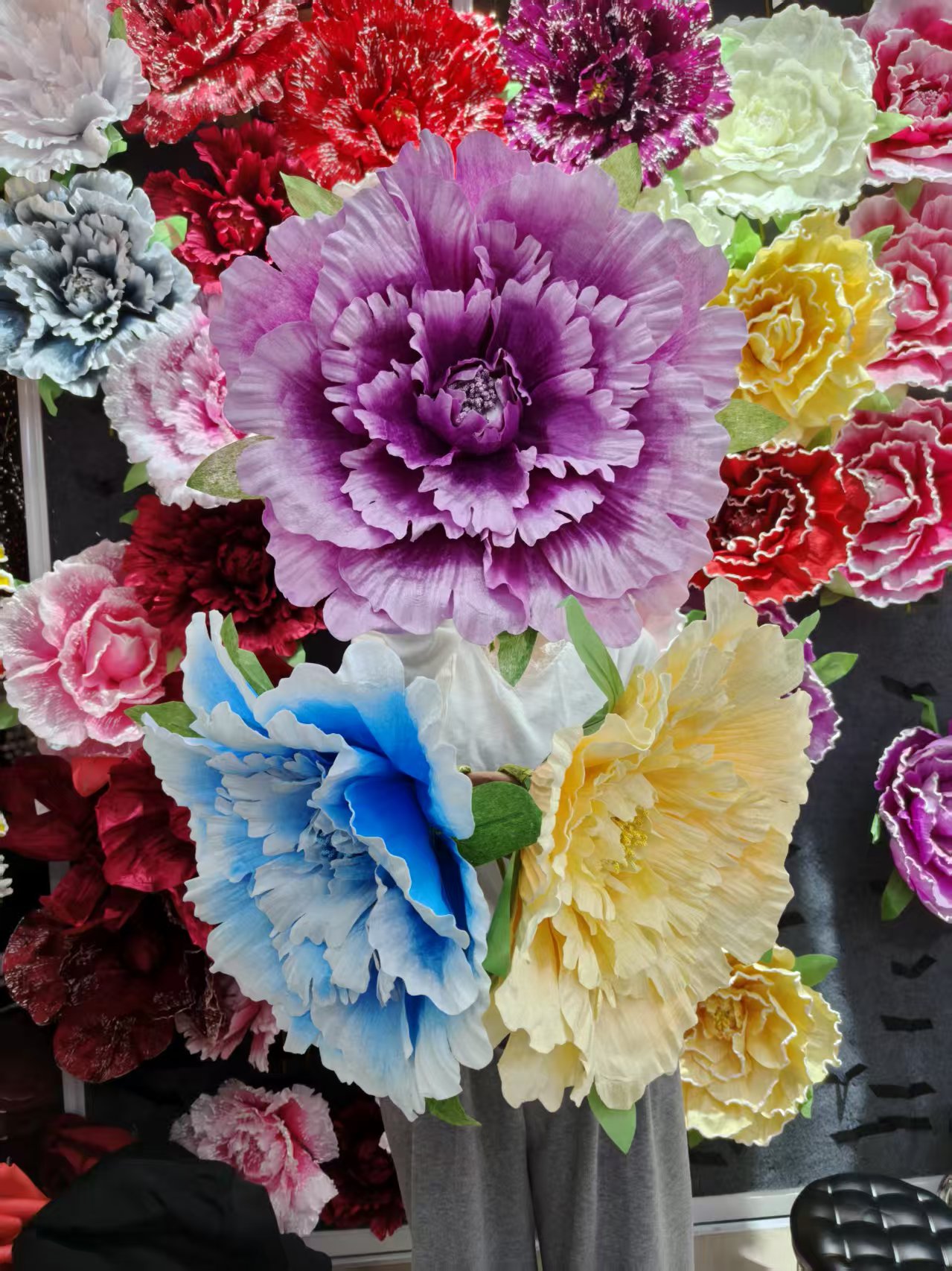 Wedding decoration faux velvet rose, large stage background arrangement, shopping mall window display dyed faux flowers Item Picture