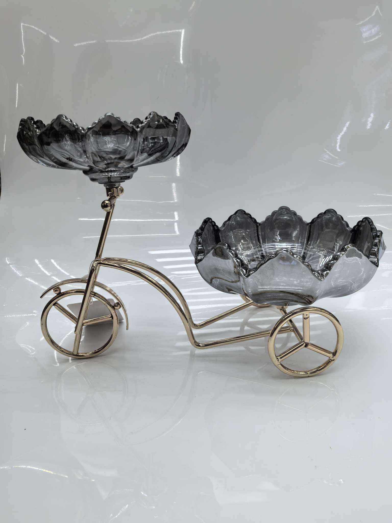 精美玻璃工艺品礼品 自行车架子果盘，可以放糖果，水果，好看实用高端，物美价廉