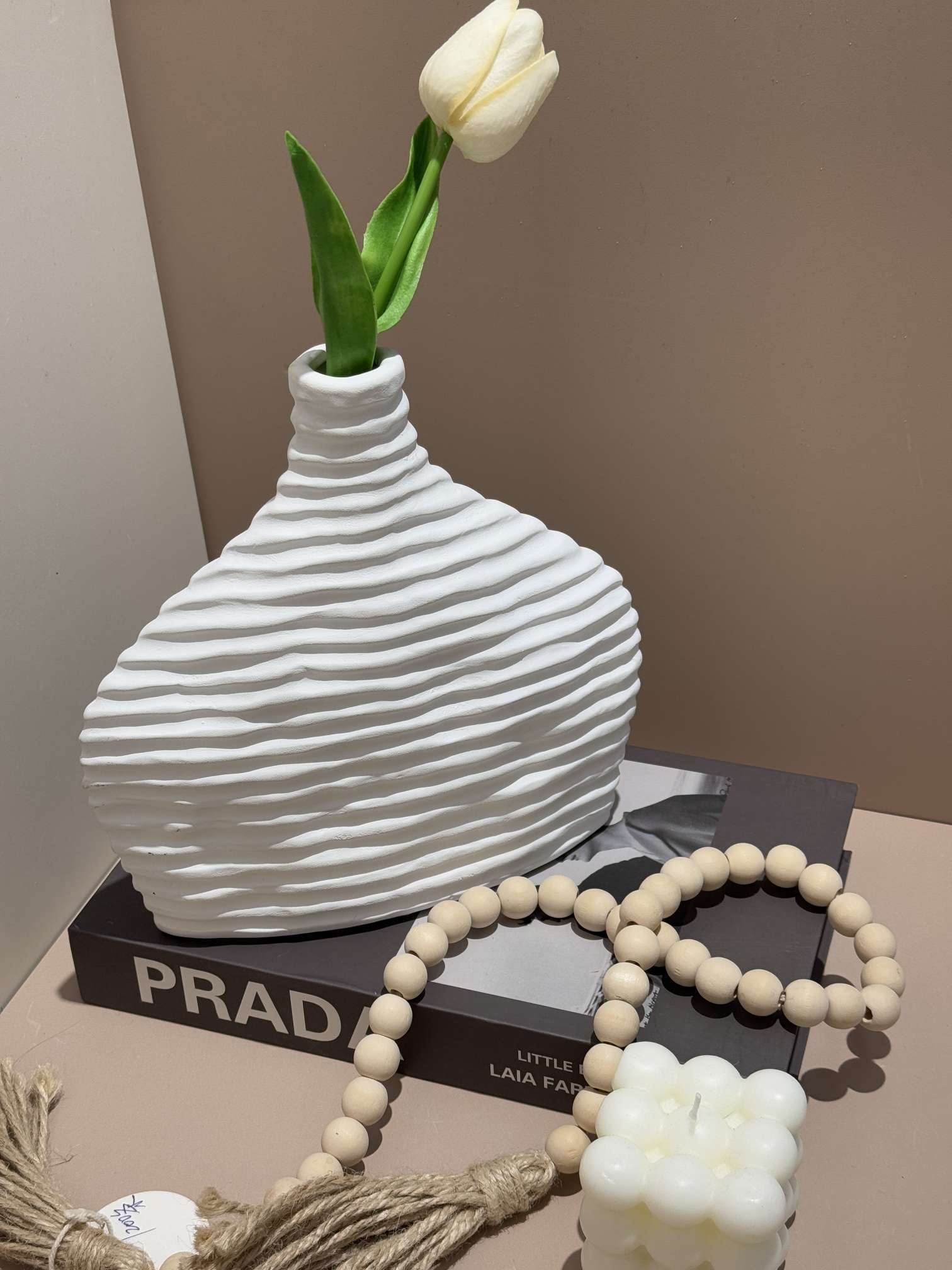 北欧创意暖装摆件现代简约陶瓷花瓶工艺品家居摆件陶瓷摆件