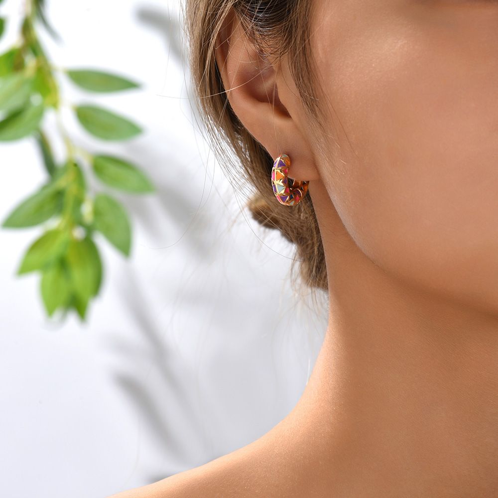 European and American colored oil drop enamel earrings, dopamine diamond-shaped checkered earrings, new Chinese style detail image 7