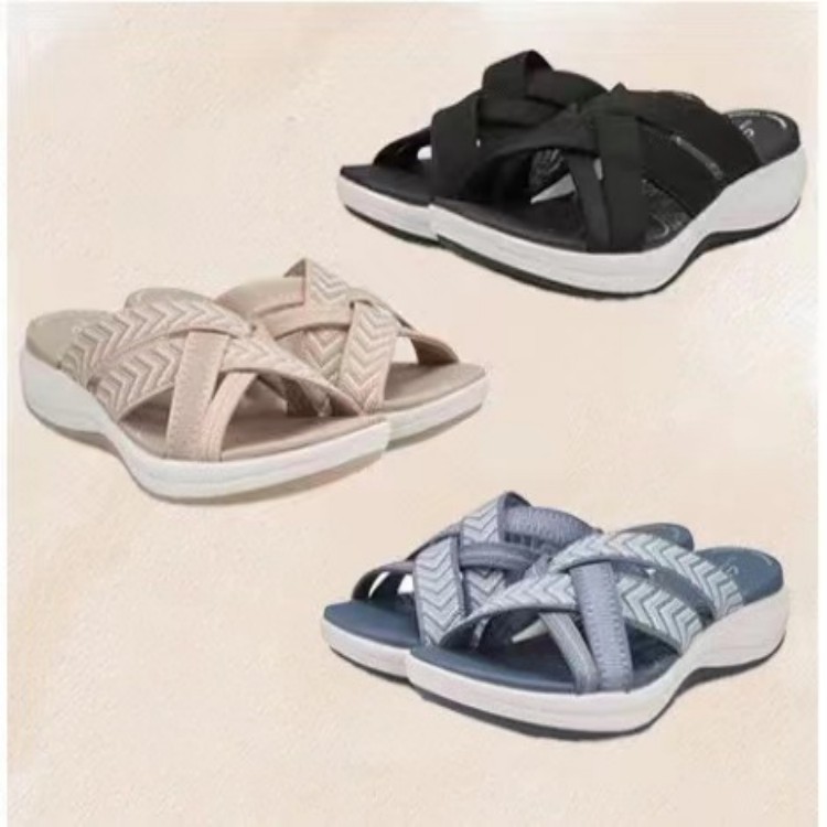 Amazon cross-border large-sized thick-soled wedge heel sandals for women 2023 Summer new flat color-blocked cross-strap sandals Application Scenario
