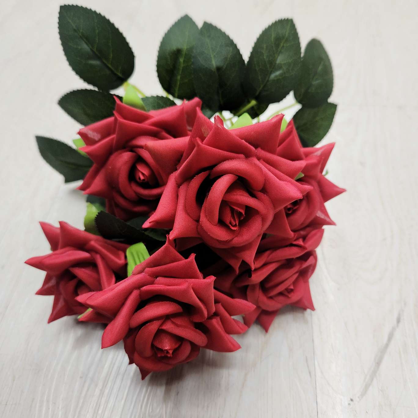 7-head 4-corner mid-rolled edge office simulation rose pole torch carnival night guide tool electroplated crochet bouquet cultural gardening decoration Item Picture