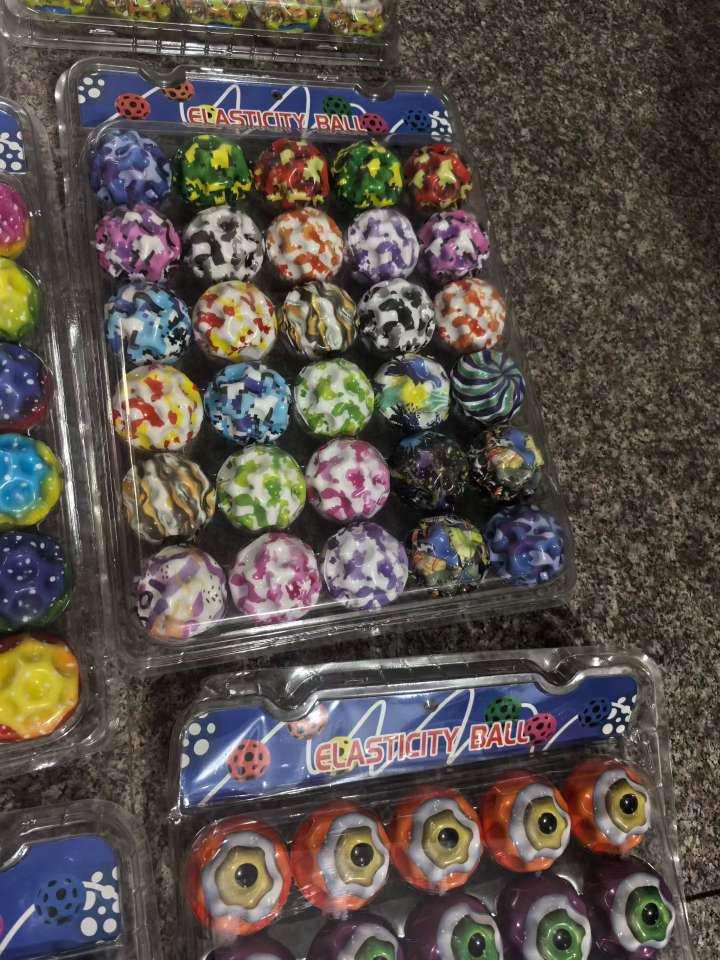 趣味过家家玩具儿童家庭厨房套装益智早教玩具幼儿模拟游戏玩具礼盒  
创意过家家玩具儿童角色扮演厨房餐厅模拟游戏益智玩具礼