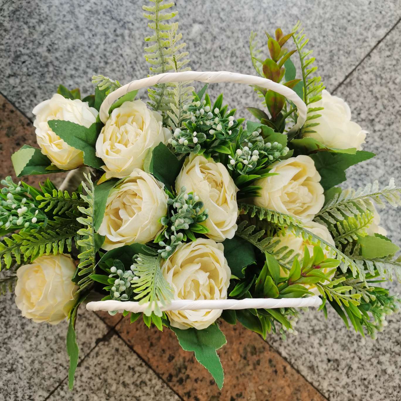 Handicrafts, gifts, decorative flower buckets, artificial flower accessories 2025, woven craft flower baskets, decorative items, flower baskets details Picture