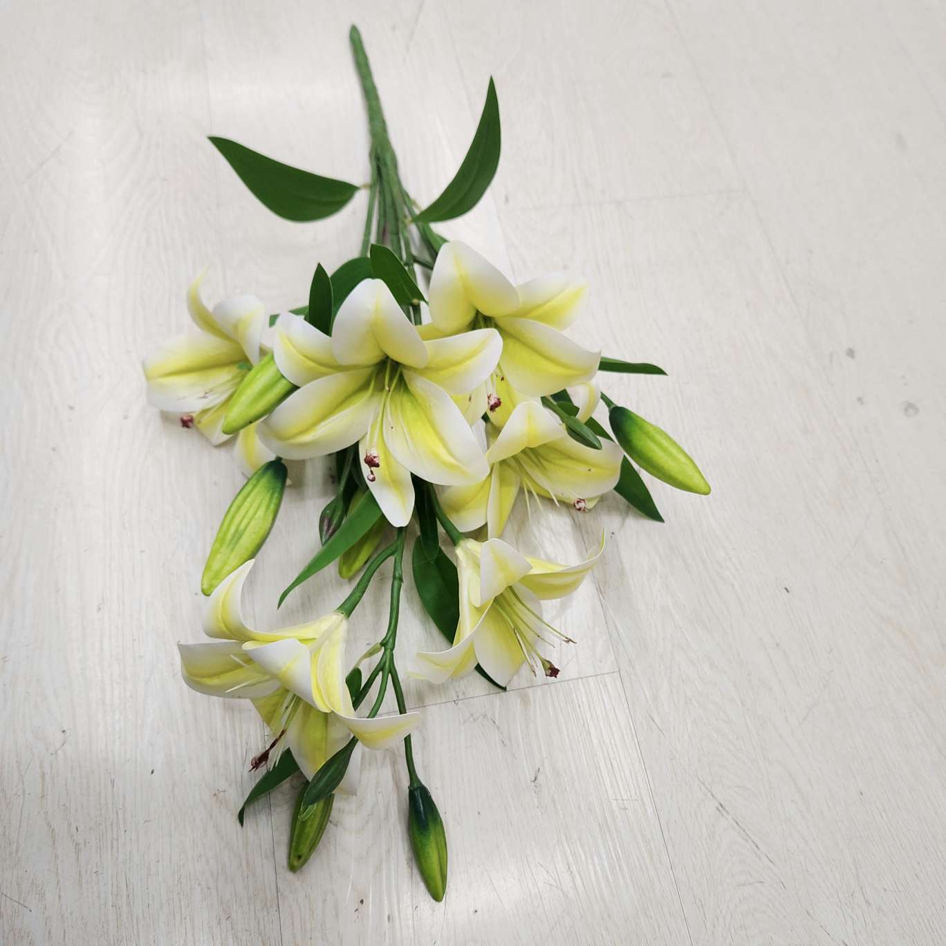 5叉3D带花苞百合办公文化仿真园艺花礼盒 仿真花毛线钩织簪花毛线花装饰品详情图11