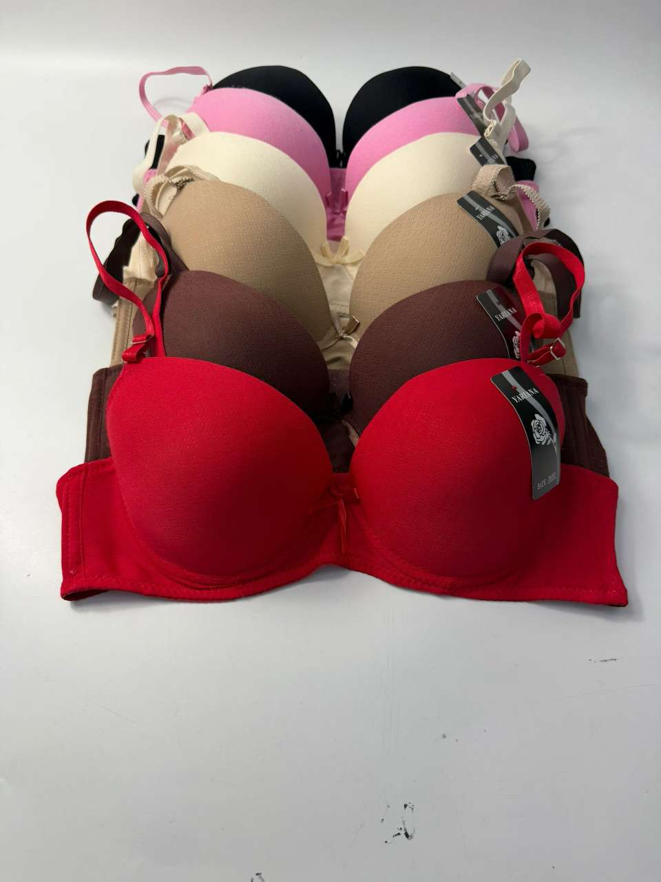 Special offer on large-sized bras for export Item Picture