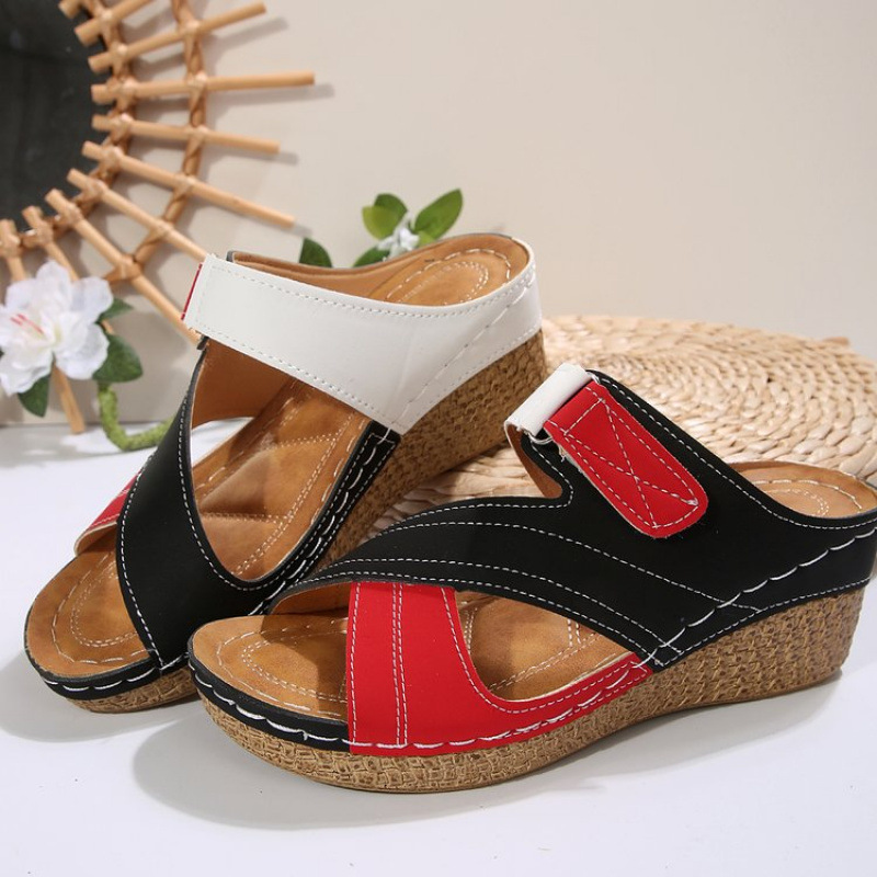 Southeast Asian foreign trade Velcro color-blocked thick-soled slippers for women, cross-border sewn lightweight wedge heel beach sandals Item Picture