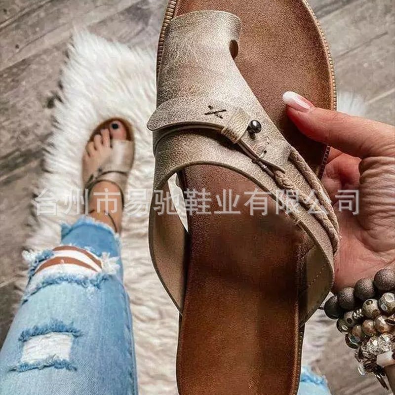 New wish independent store's large-sized retro summer casual outerwear flat cross-border women's flat sandals details Picture