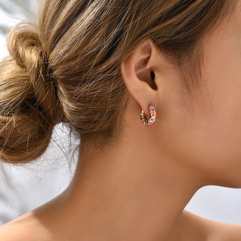 European and American colored oil drop enamel earrings, dopamine diamond-shaped checkered earrings, new Chinese style Specification image