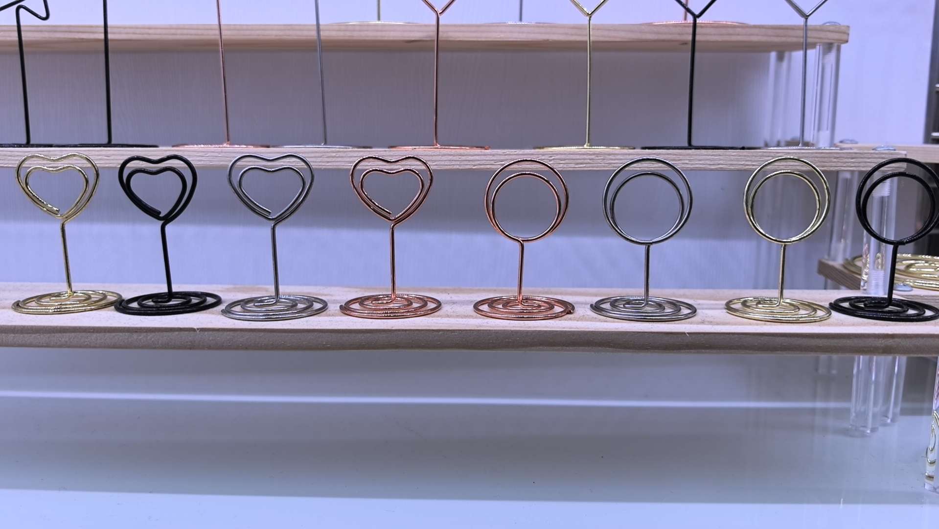 现货金属便签夹创意名片夹桌面留言夹亚马逊爆款婚庆桌号夹席位夹 现货金属便签夹创意名片夹桌面留言夹亚马逊爆款婚庆桌号夹席位