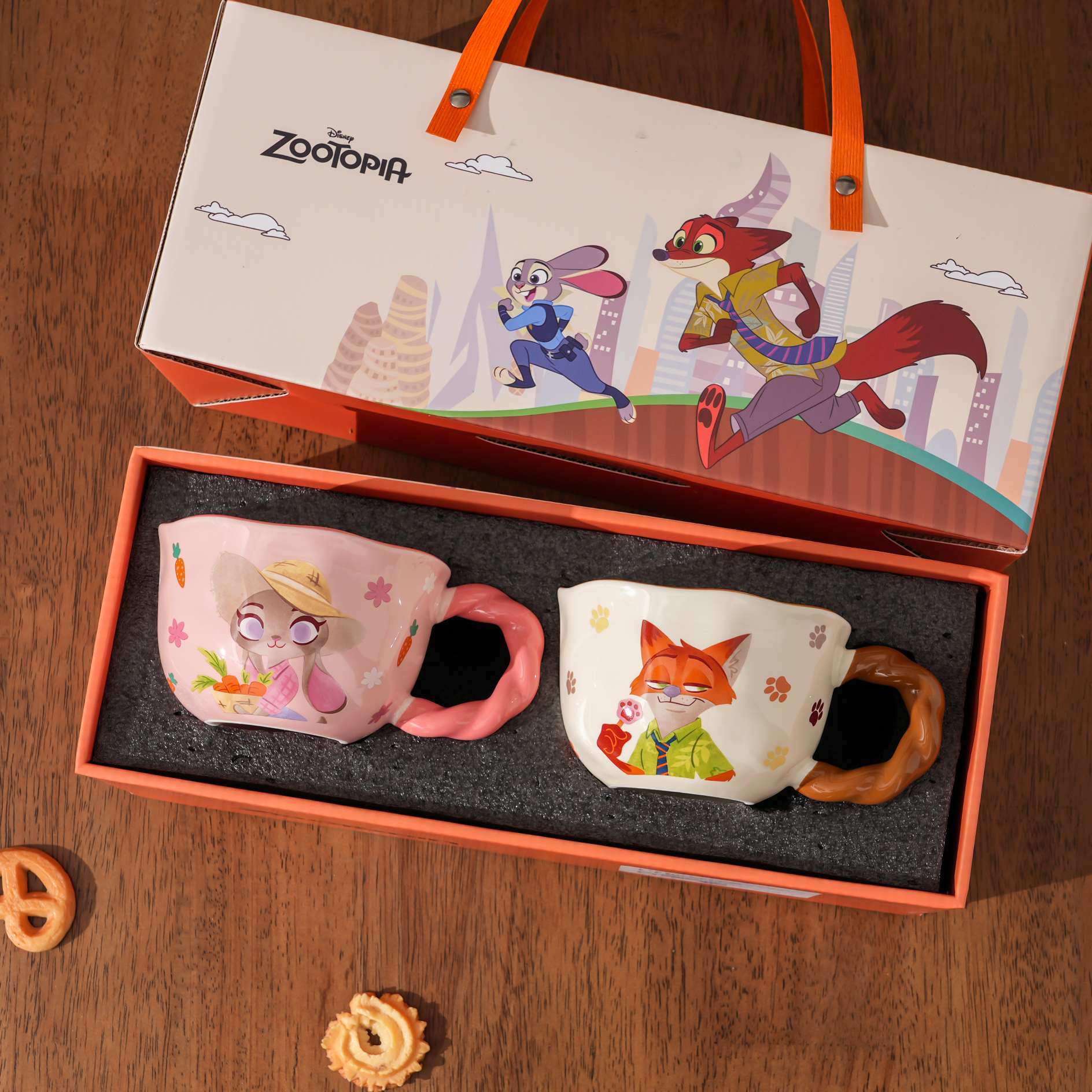 Christmas ceramic cups, personalized coffee and water cups, insulated daily necessities, creative ceramic cups, gift sets details Picture