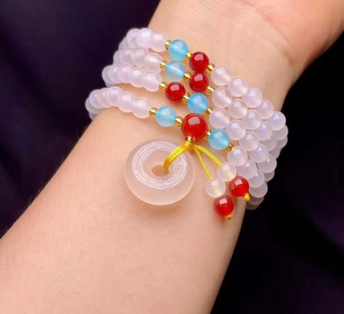 红玛瑙白玛瑙黄玛瑙绿玛瑙 6m玉髓吊坠四圈手链 手环时尚精品细节图