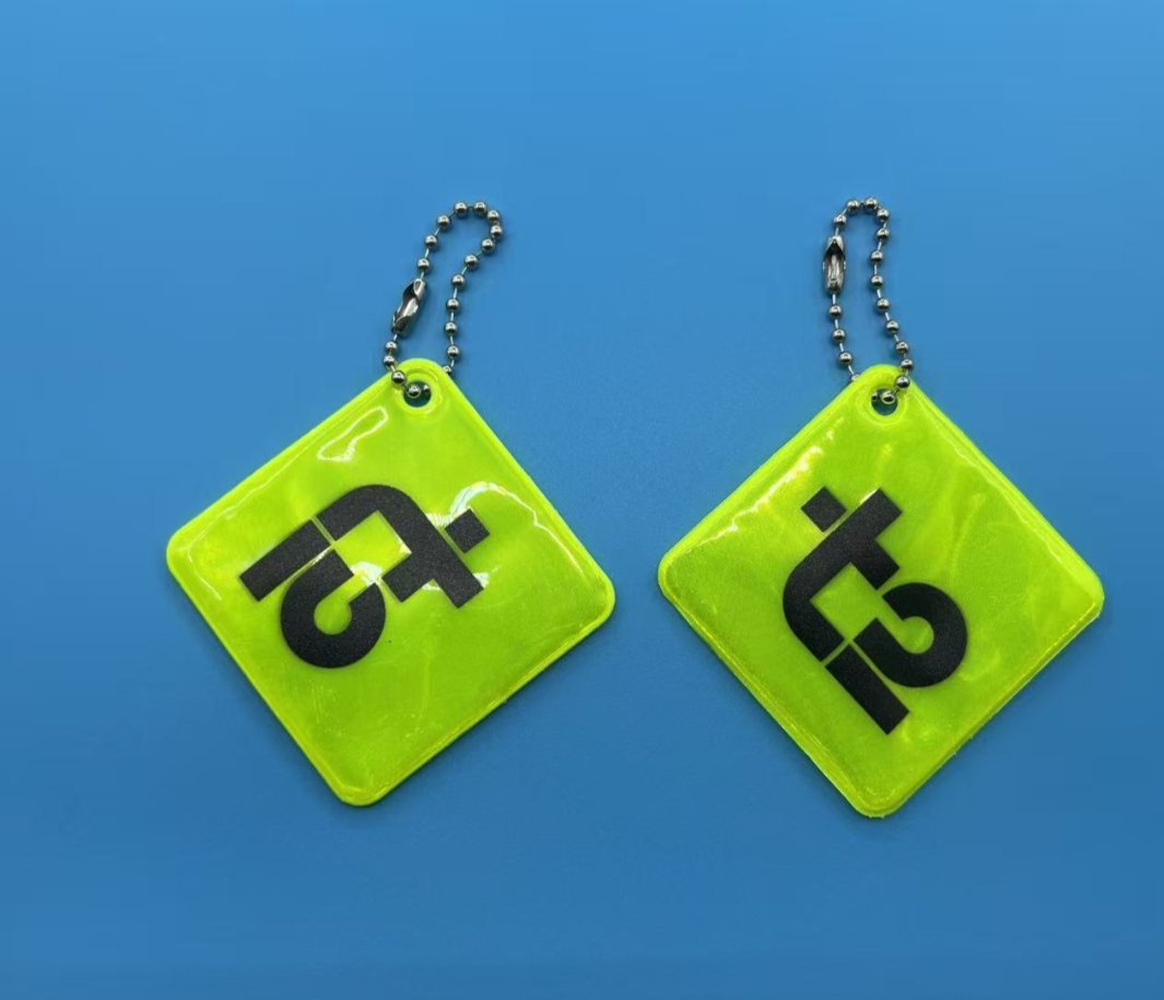 反光挂件，晚上会亮，可以来样订做详情图6