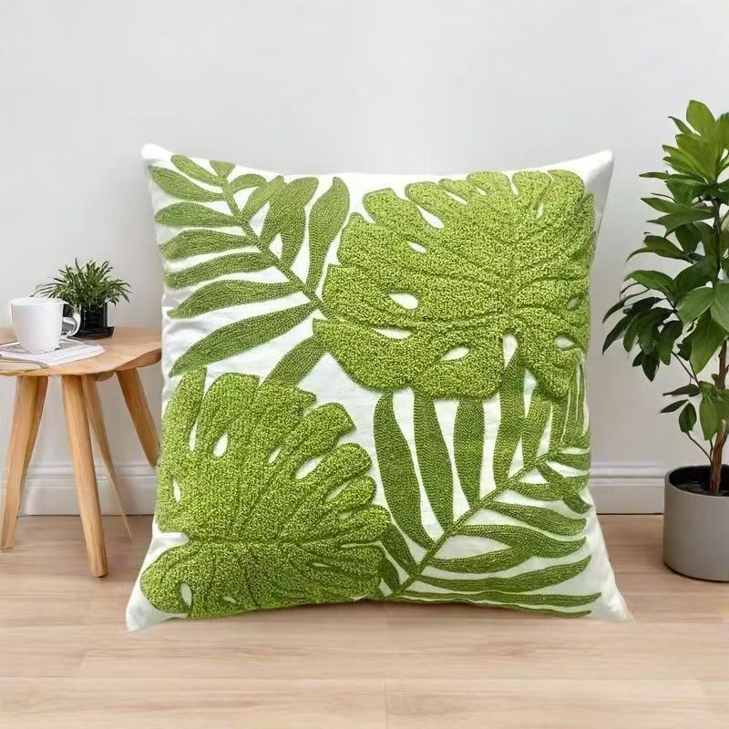 2026批发新款刺绣花朵植物沙发汽车坐垫抱枕定制靠垫