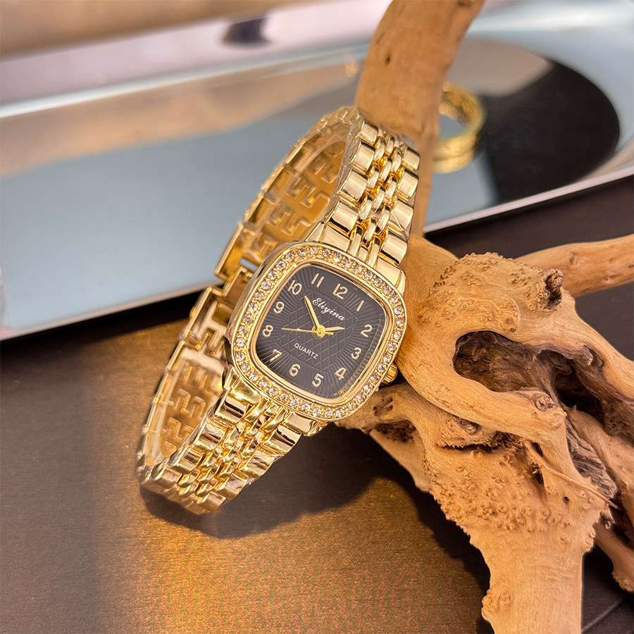 Ladies' fashionable steel band small square watch with embossed dial, cross-border quartz watch wholesale, foreign trade niche diamond-encrusted watch, women's best-selling watch Application Scenario
