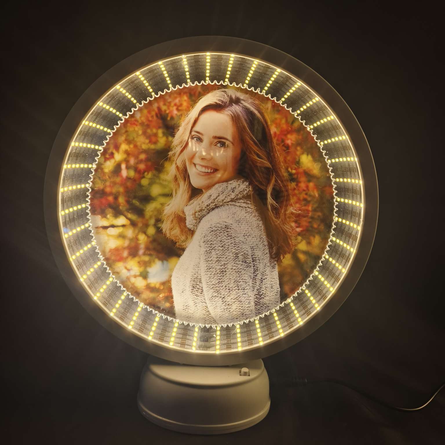 Handicrafts, gifts, plastic tape lights, photo frames, printed dragon Christmas balls, Indian Buddhist supplies, plush figurines, decorations detail image 10