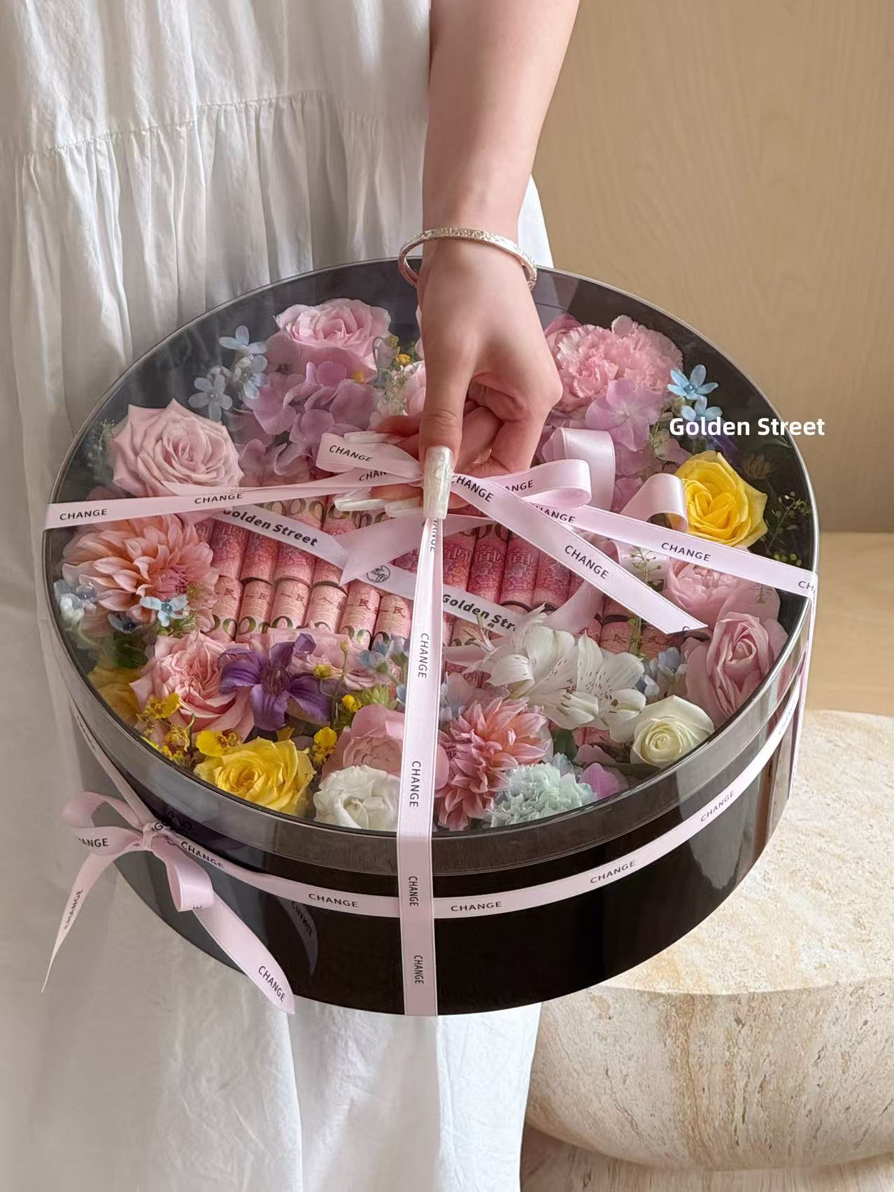 High-transparency fruit flower box, flower shop supplies packaging gift box detail image 9