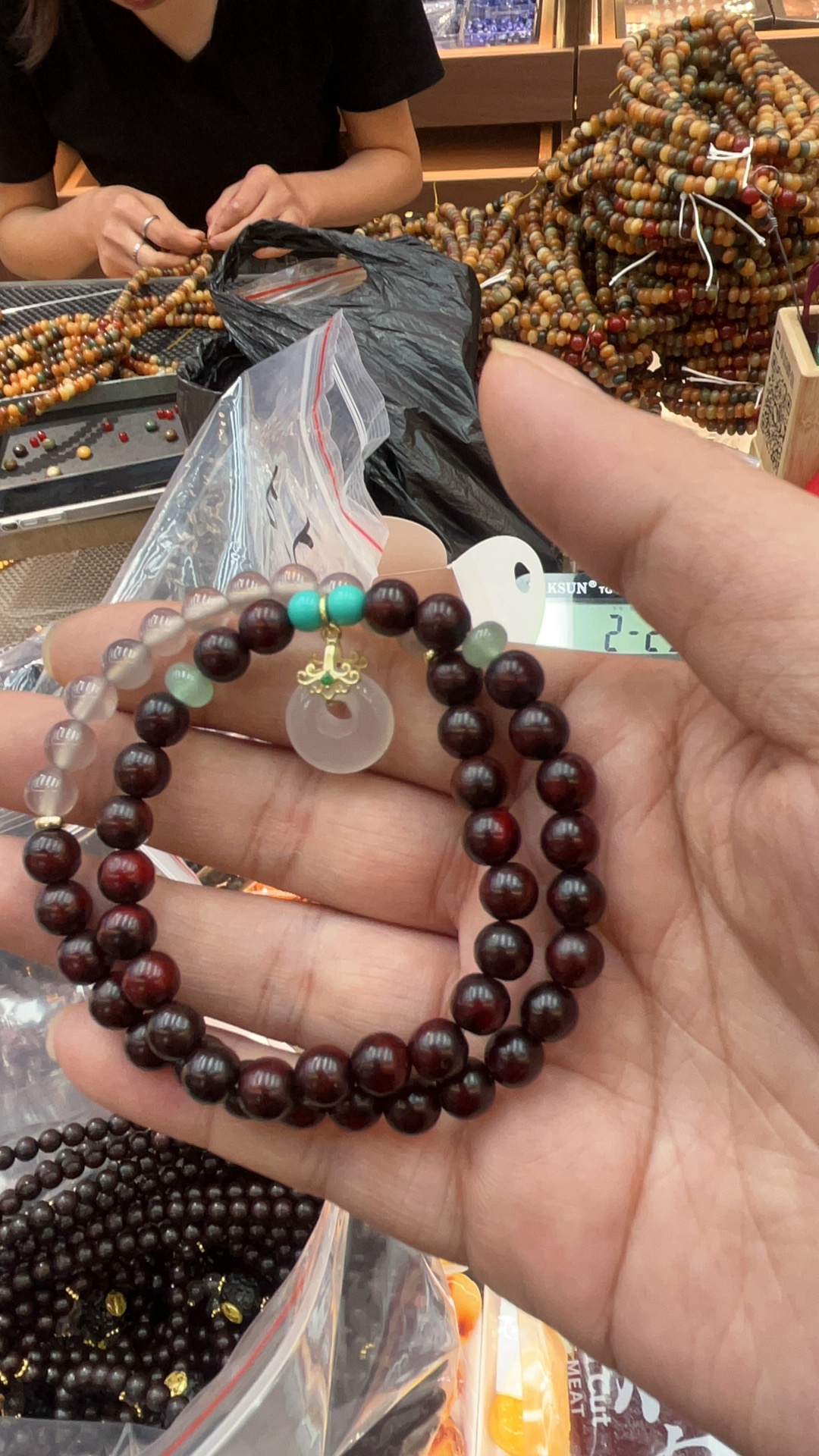 赞比亚血檀老料高油高密双圈吊玉髓平安扣吊坠 网络爆款 时尚女款