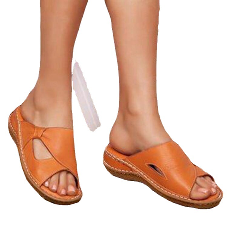 Wholesale of large-sized cool slippers for women in Spring/Summer 2023, Amazon cross-border flat-bottomed outdoor slippers for women Item Picture
