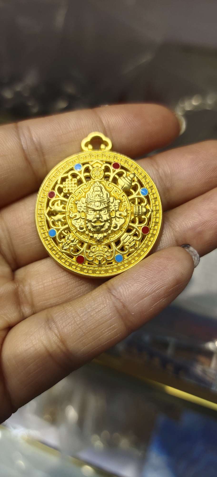 A wide range of creative jewelry accessories, fashionable combinations, and decorative accessories are carefully selected. There are various styles to choose from Application Scenario