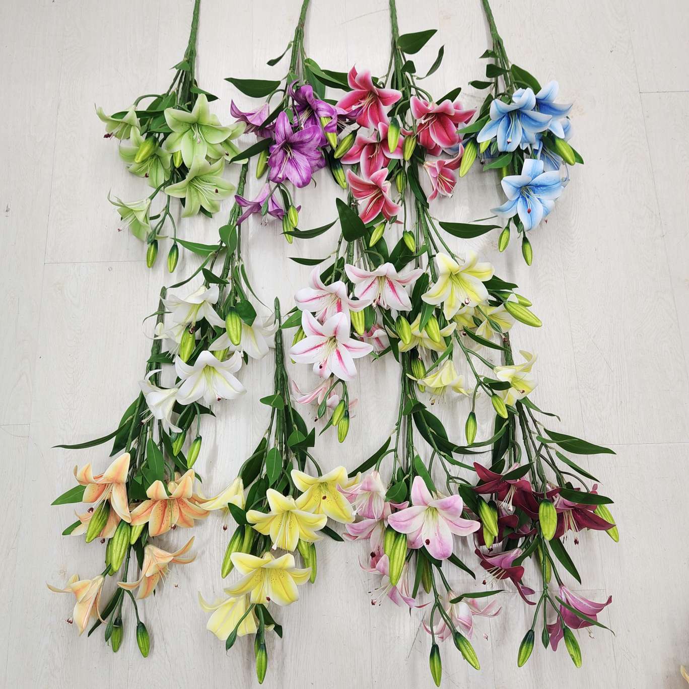 5叉3D带花苞百合办公文化仿真园艺花礼盒 仿真花毛线钩织簪花毛线花装饰品